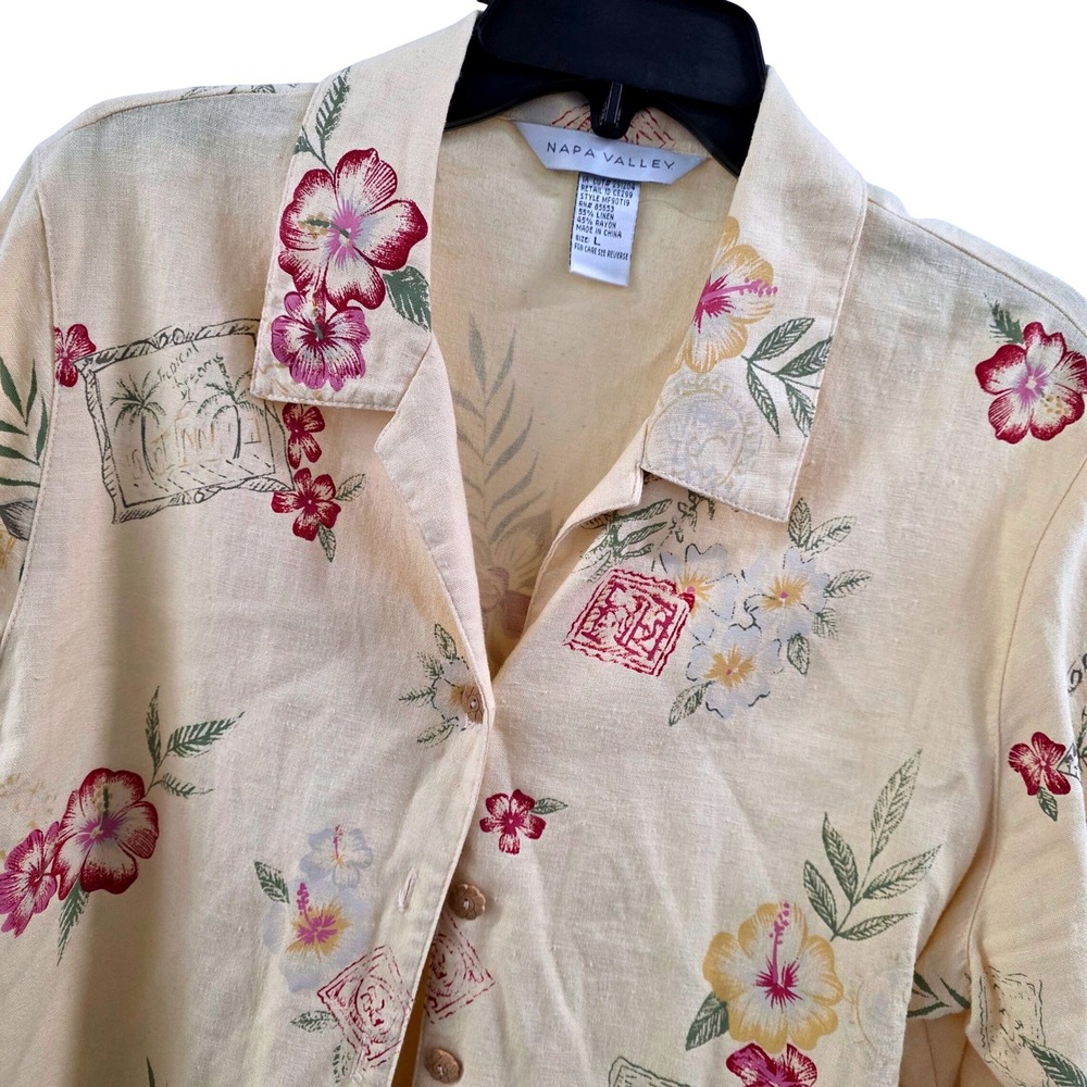 Vintage Napa Large Yellow Linen Blend Tropical Hibiscus Rich Grandmacore Shirt